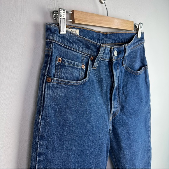 NWT Levi’s 501 High Rise Crop Straight Leg Premium Denim Jeans Size 27 - Picture 4 of 9